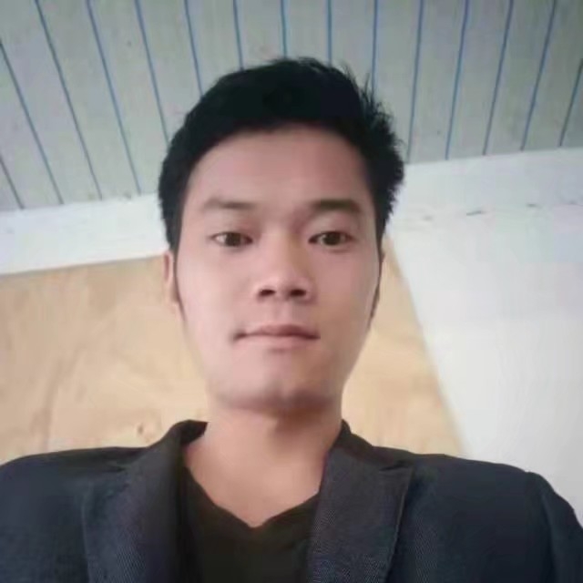 紫色的烟花的第一张照片--认干亲服务网