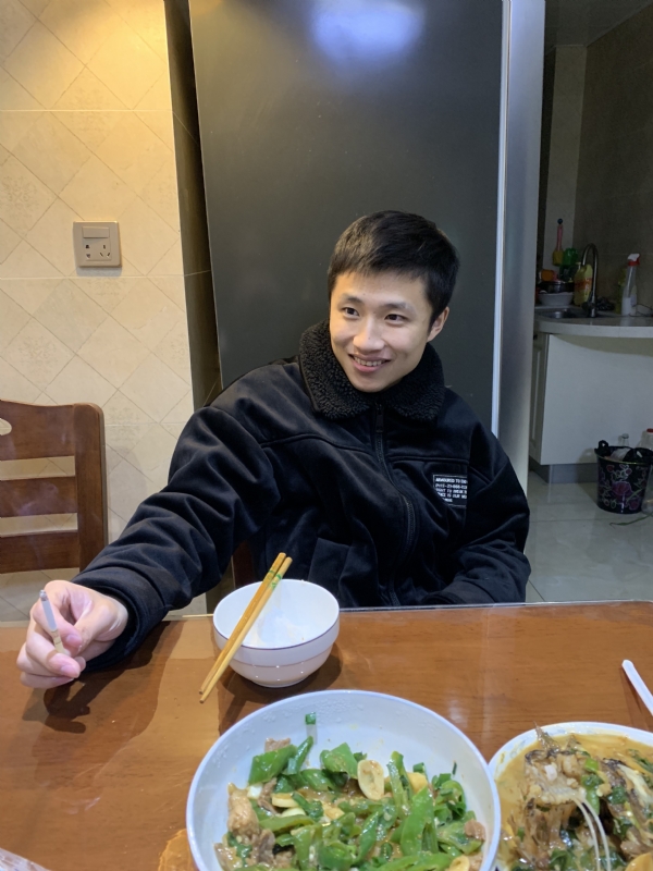 人间失格的第一张照片--认干亲服务网