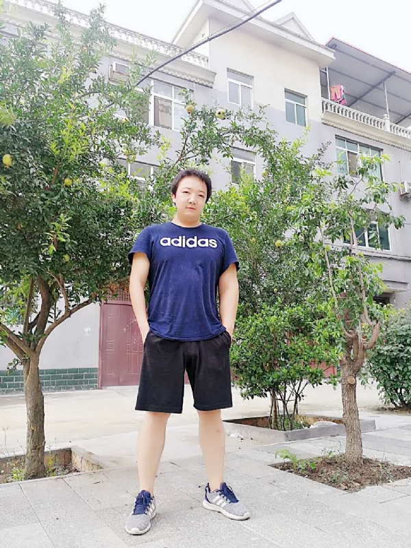 小宇的第一张照片--认干亲服务网