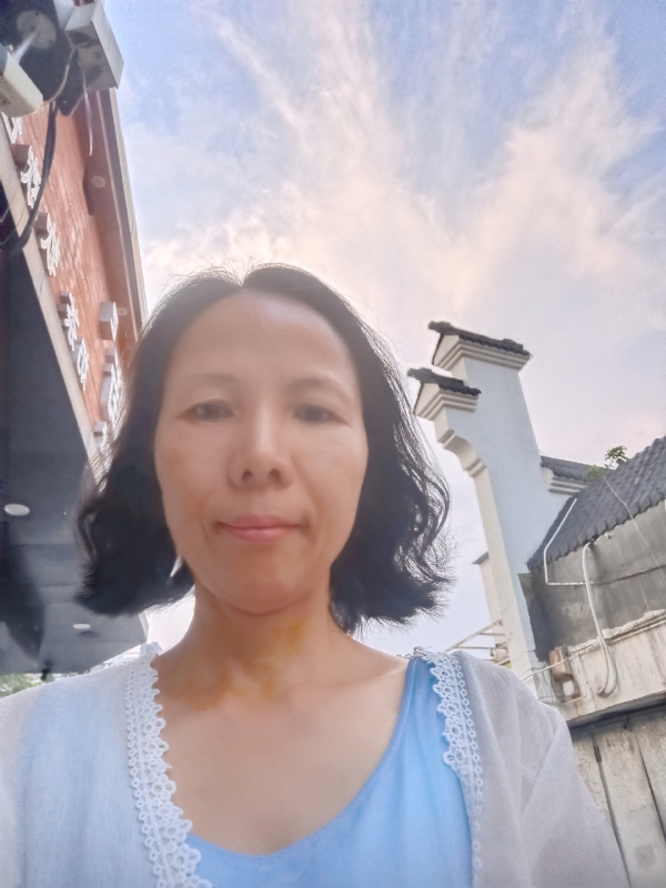 吴敌的第一张照片--认干亲服务网