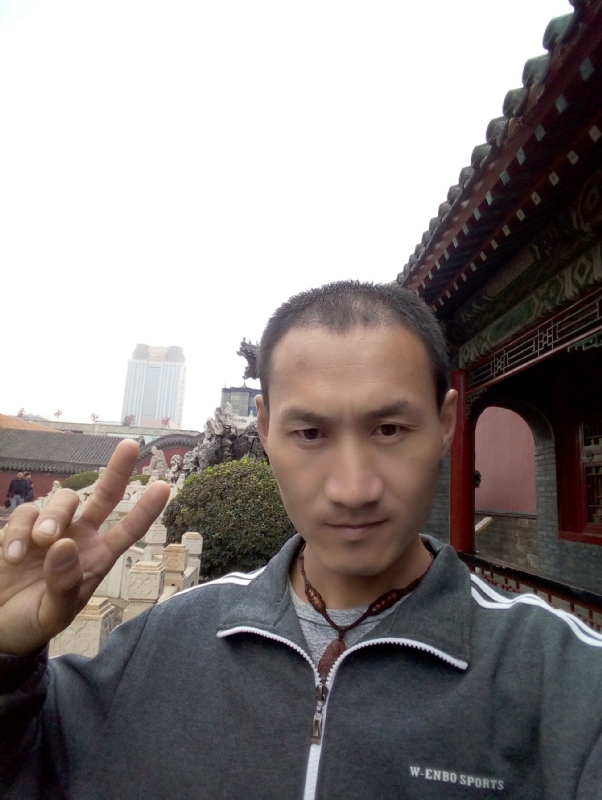 清雨的第一张照片--认干亲服务网