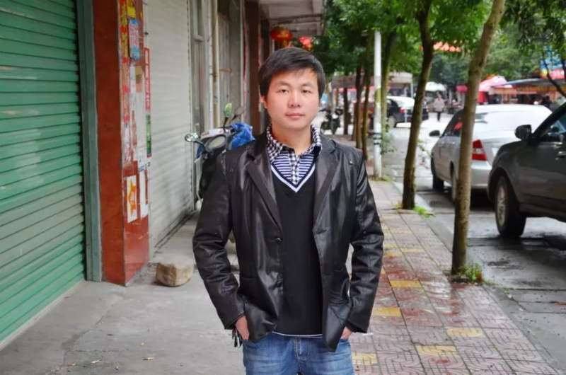 青春正点的第四张照片--认干亲服务网