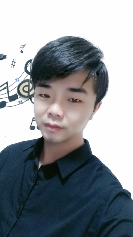 亮先生的第四张照片--认干亲服务网