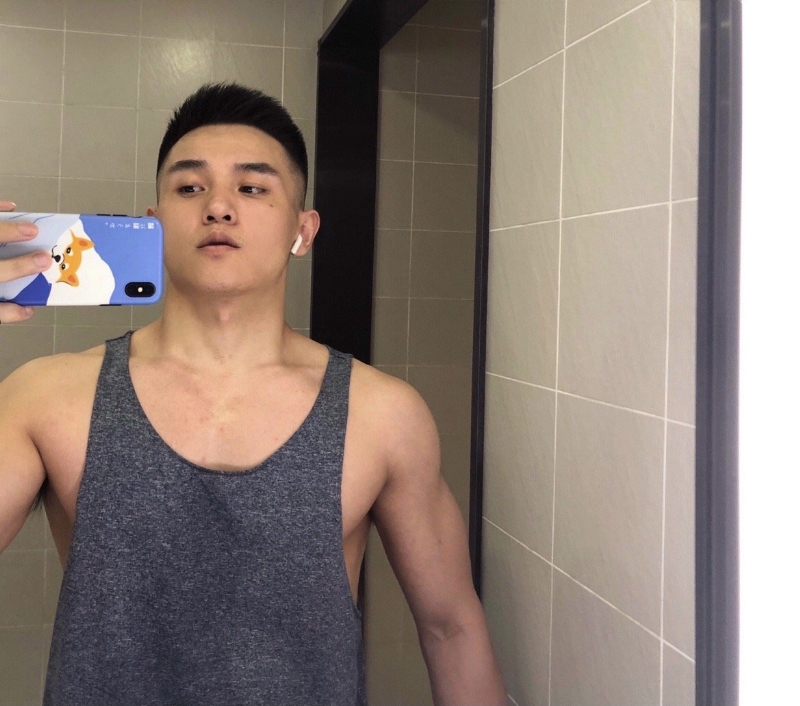 李文亮的第一张照片--认干亲服务网