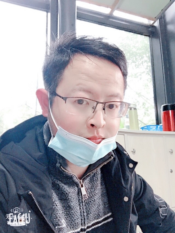 爱不渝的第二张照片--认干亲服务网