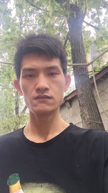 忘了他吧我搬砖养你的第一张照片--认干亲服务网