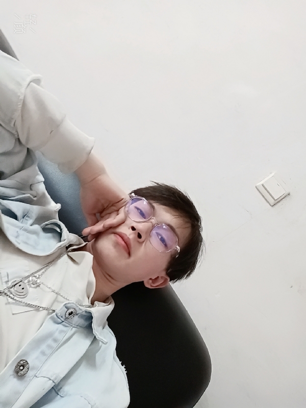 染七的第二张照片--认干亲服务网