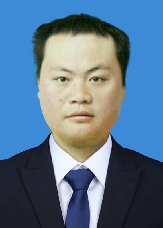 小刘的第一张照片--认干亲服务网