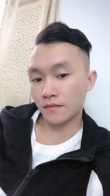 士多啤梨的第一张照片--认干亲服务网