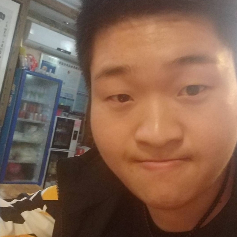 找个对象的第一张照片--认干亲服务网