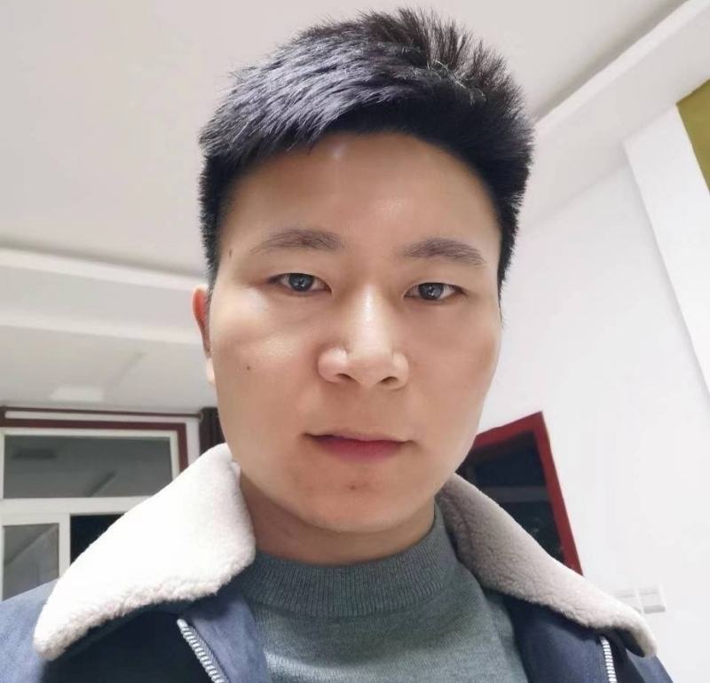 延峰的第一张照片--认干亲服务网