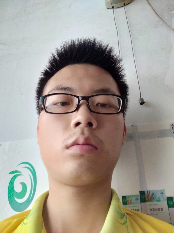 舒荷的第二张照片--认干亲服务网