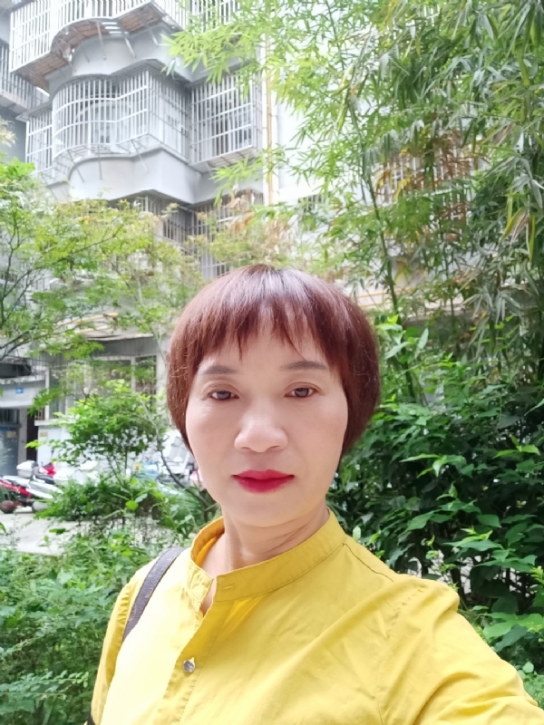 小瓶子的第二张照片--认干亲服务网