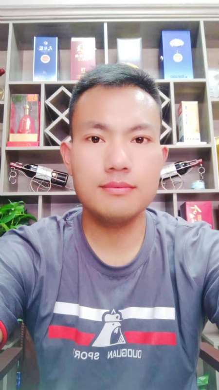 钱乾的第一张照片--认干亲服务网