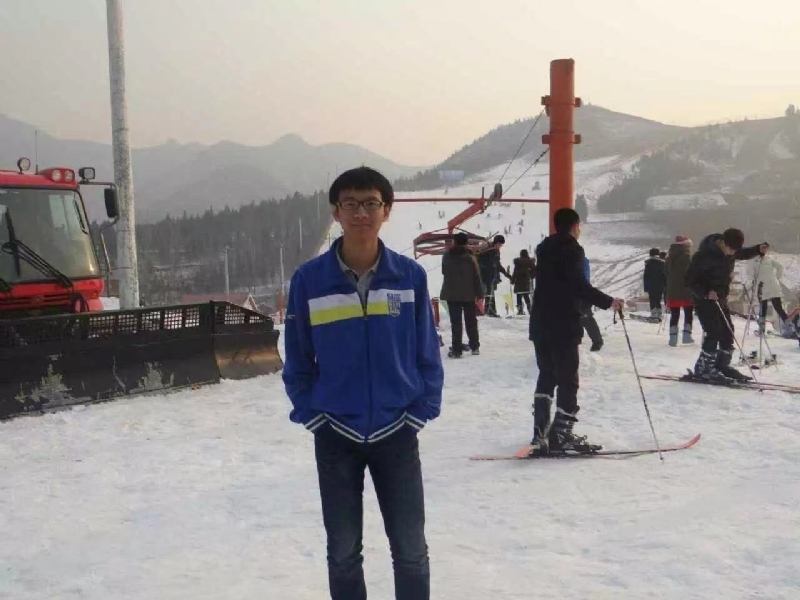 小雨的第四张照片--认干亲服务网