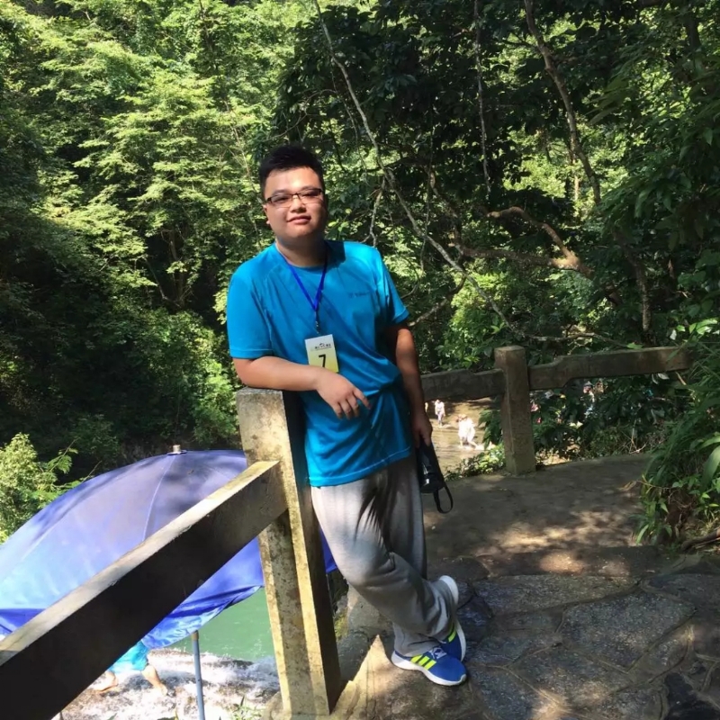 RLC的第二张照片--认干亲服务网