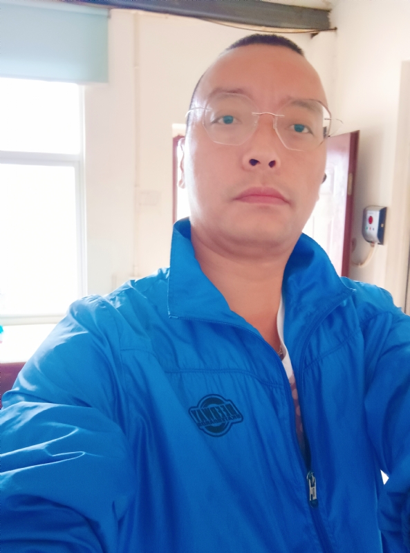 通海混混的第一张照片--认干亲服务网