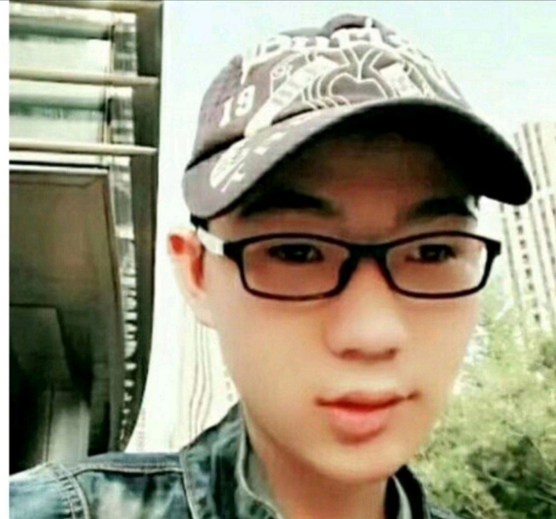 小霪虫的第三张照片--认干亲服务网