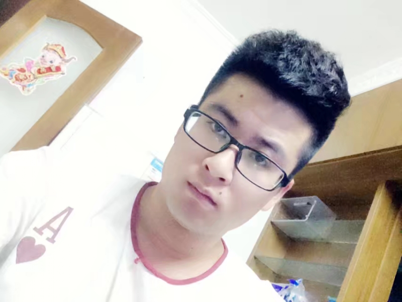 首席的第二张照片--认干亲服务网