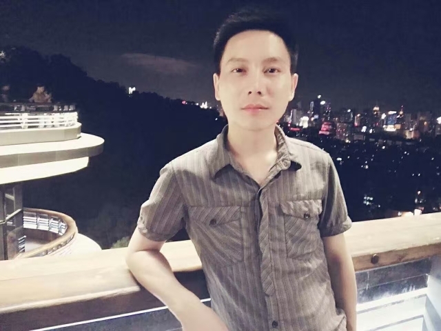 幕秋的第一张照片--认干亲服务网