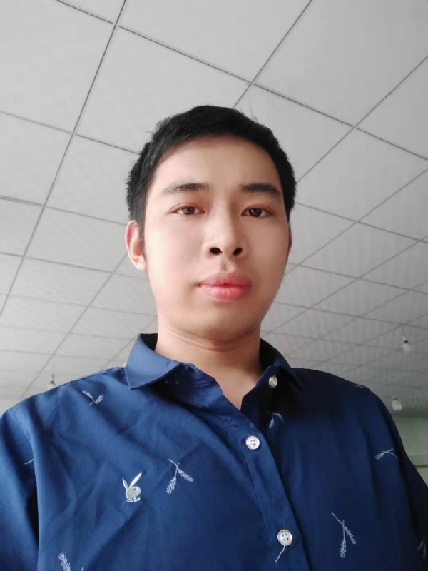 啊辉的第一张照片--认干亲服务网