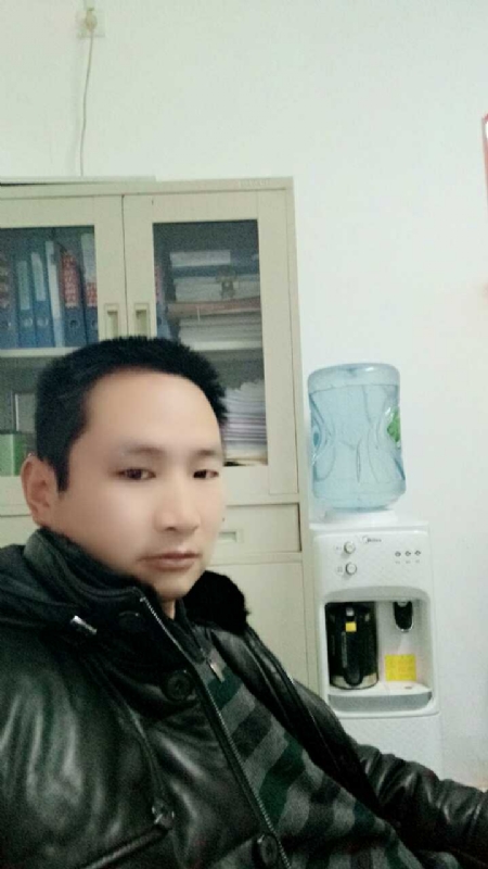 蓝色棒棒糖的第一张照片--认干亲服务网