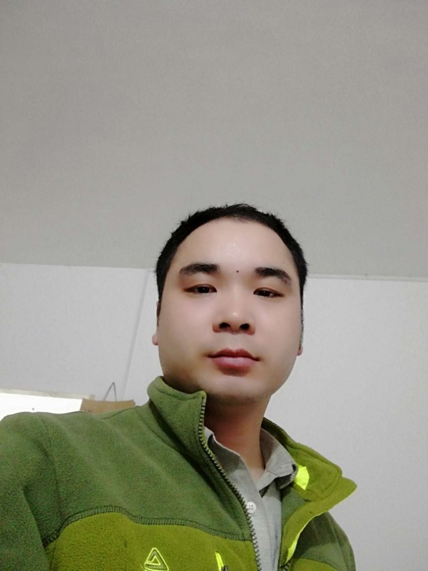 王群松的第一张照片--认干亲服务网