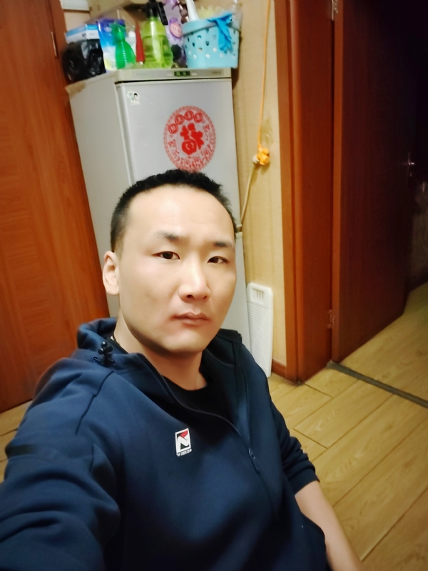 子昂的第一张照片--认干亲服务网