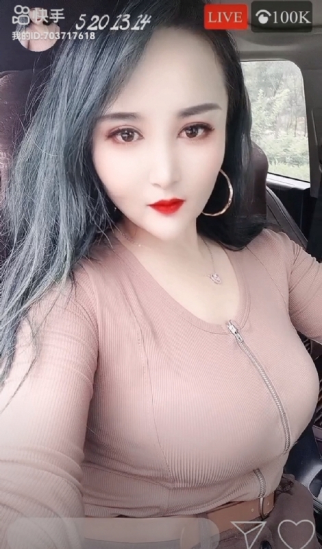 小雪的第一张照片--认干亲服务网