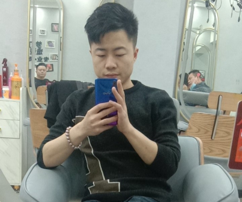 无法自拔的第一张照片--认干亲服务网