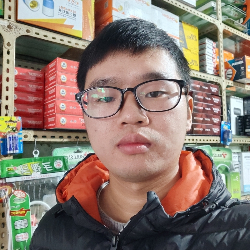 邱先生的第三张照片--认干亲服务网