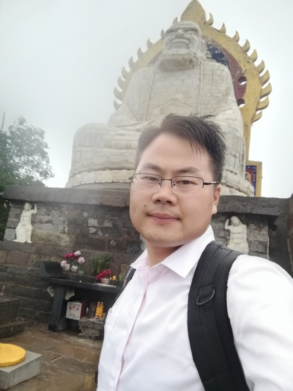 江洋党总顾问的第一张照片--认干亲服务网