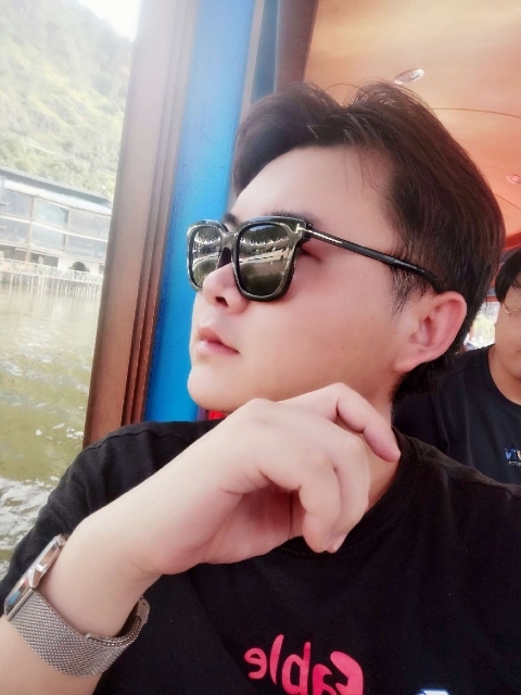 曲生的第二张照片--认干亲服务网