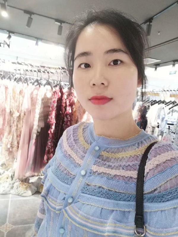 团笑的第一张照片--认干亲服务网