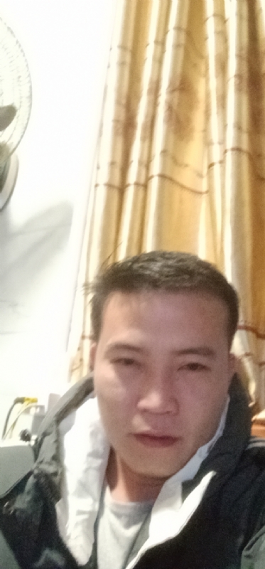 一个人的烟火的第一张照片--认干亲服务网