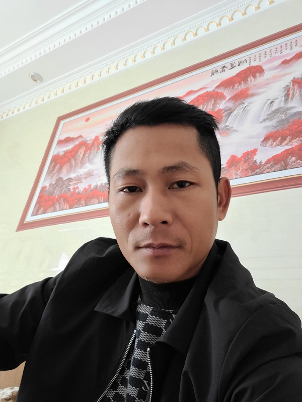 大叔的第一张照片--认干亲服务网