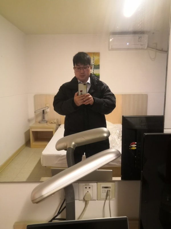 胡先生的第一张照片--认干亲服务网