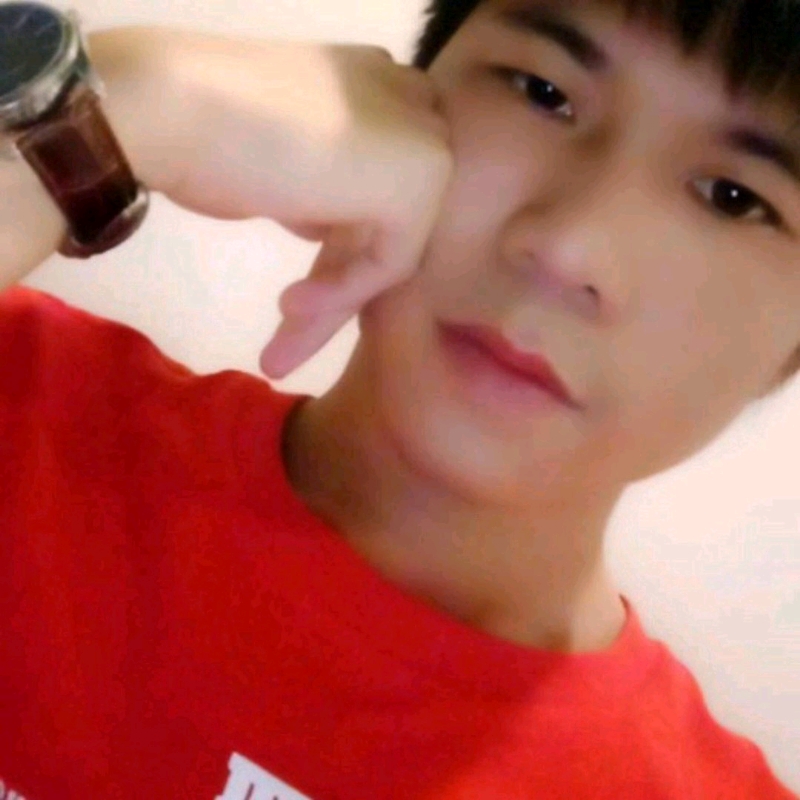 小覃的第一张照片--认干亲服务网