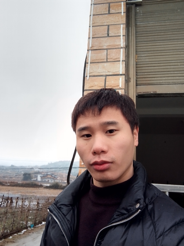 银色的羽翼的第一张照片--认干亲服务网