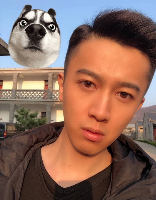 哲的第二张照片--认干亲服务网