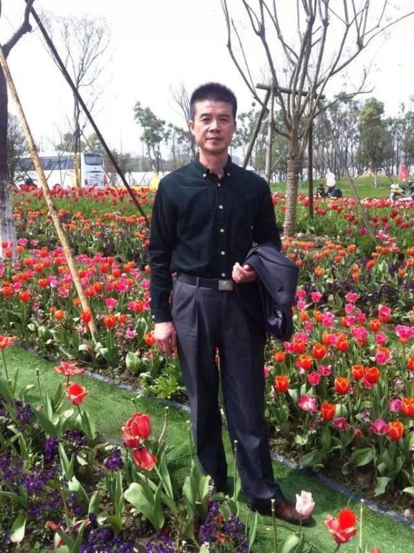 蓝天的第一张照片--认干亲服务网