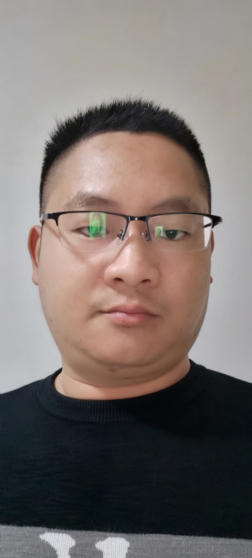 龙逍遥的第一张照片--认干亲服务网