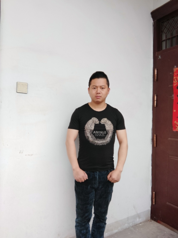 萧萧的第一张照片--认干亲服务网