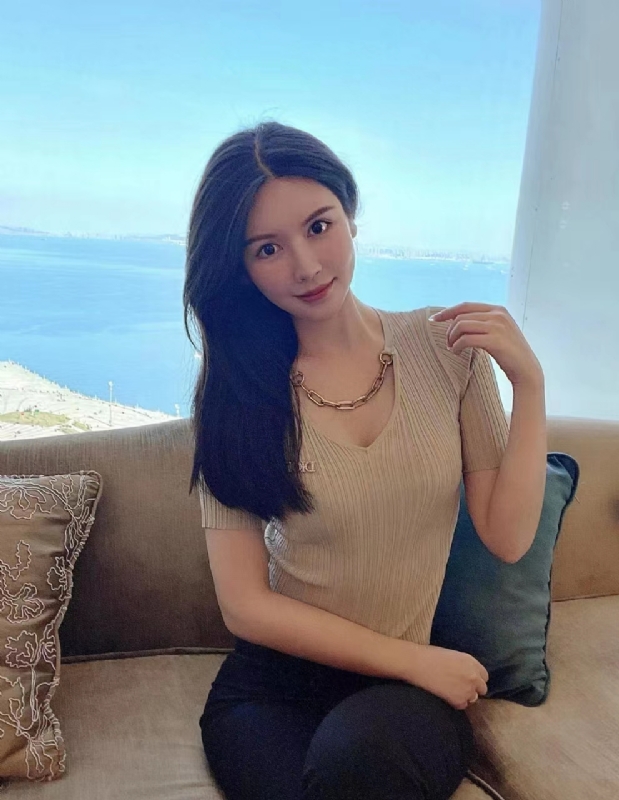 李芷晴的第一张照片--认干亲服务网