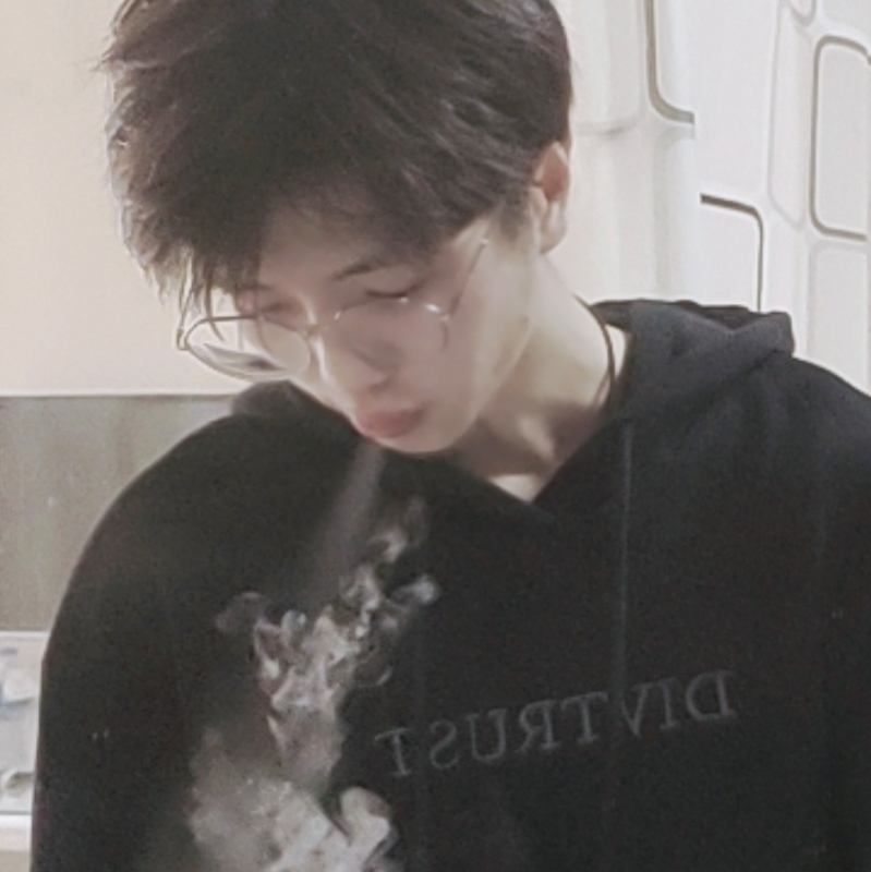 97白羊哦的第一张照片--认干亲服务网