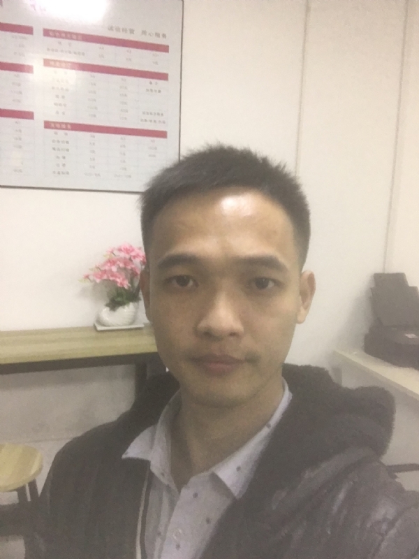 法律人小陈的第一张照片--认干亲服务网