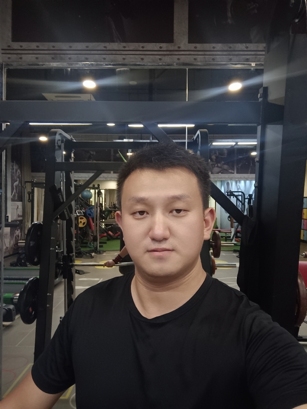 吴痕的第二张照片--认干亲服务网