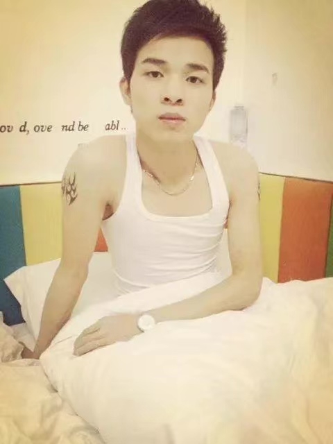 风雨同舟的第一张照片--认干亲服务网