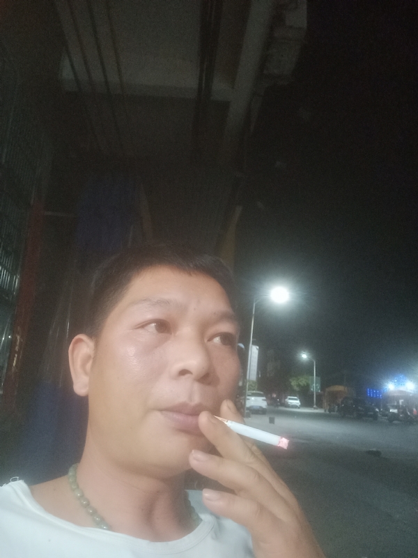 善解人意的第二张照片--认干亲服务网