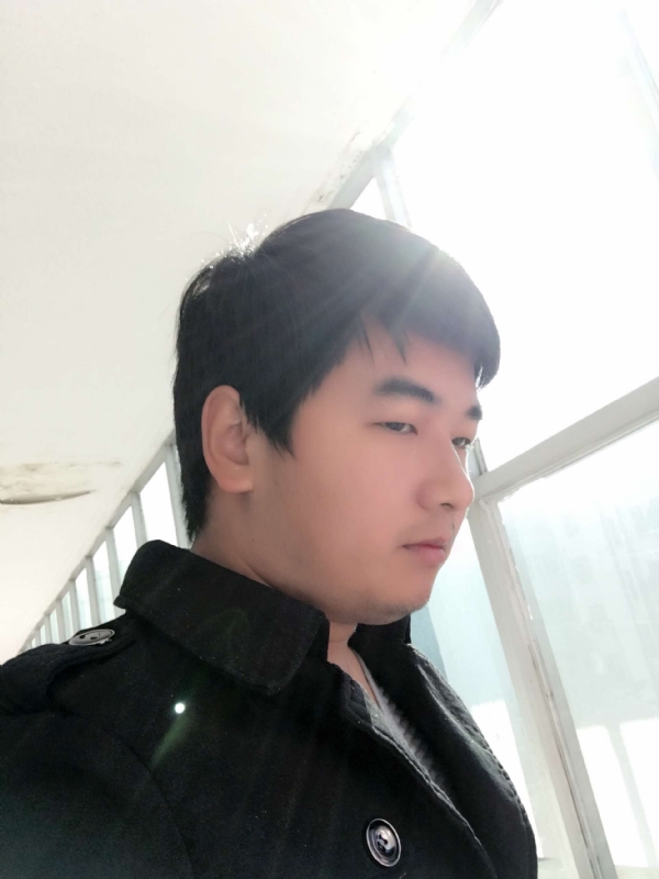 殷勤的王子的第四张照片--认干亲服务网